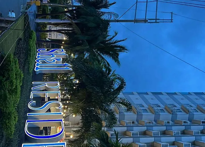Hotel Shell Residences Tower A B 5*